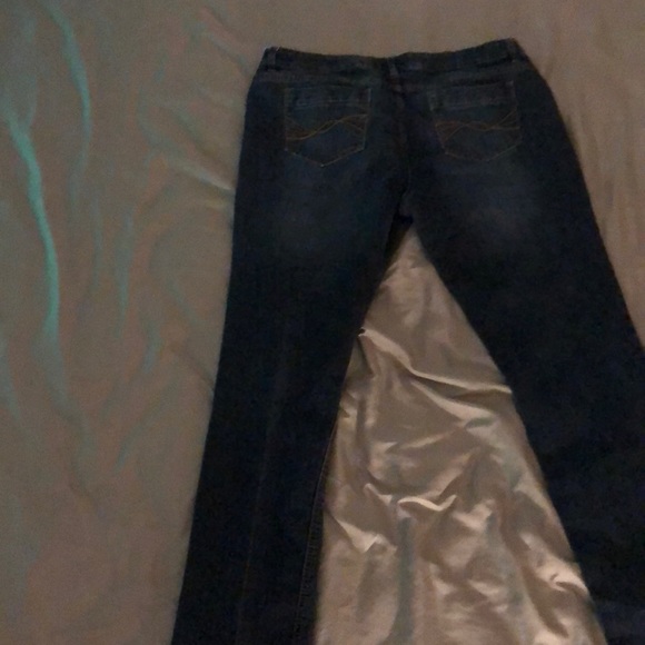 Jeans - Picture 2 of 2